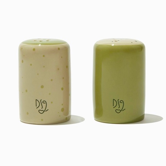 Darling Spring Salt & Pepper Shakers - Picture 1 of 4